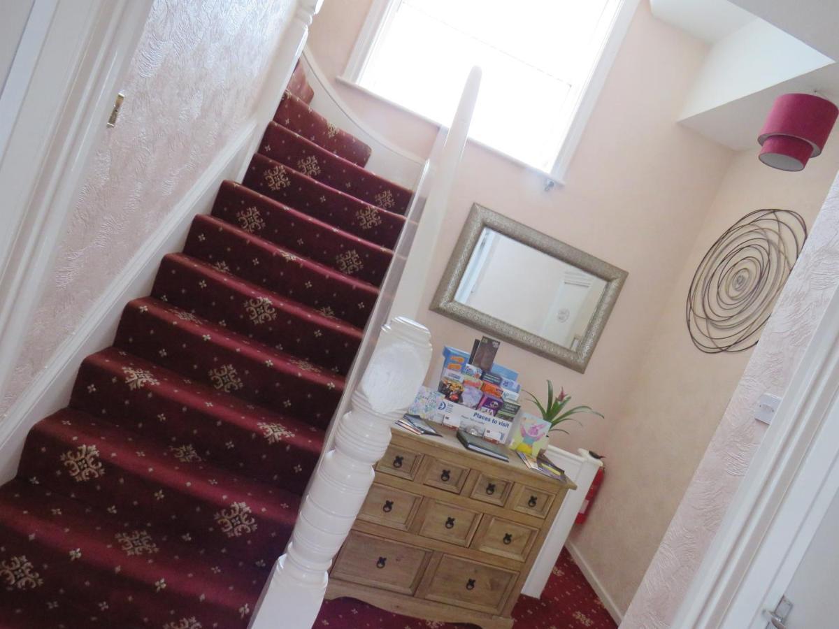 The Heidi Bed & Breakfast Саутпорт Екстериор снимка